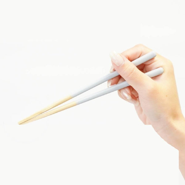 兒童筷子 防滑可用洗碗機清洗 灰色筷子 18 厘米