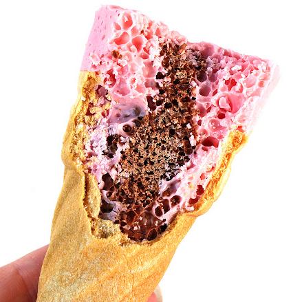 Glico Giant Caplico 草莓巧克力甜筒零食 34 克(5 包)