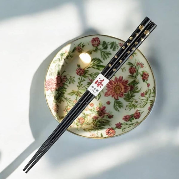 Isuke 防滑漆木日本筷子黑色和金色