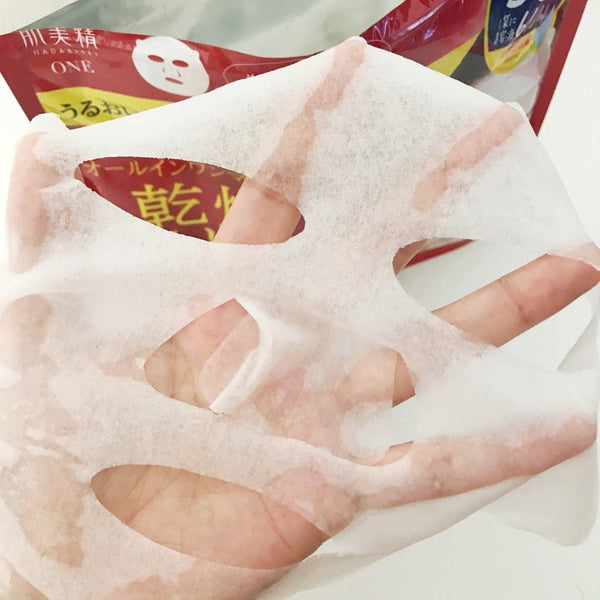 Kracie Hadabisei 一款多合一抗皺面膜 50 克拉。