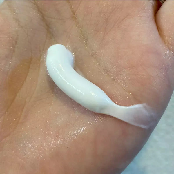 Kracie Naive 桃子潔面卸妝液 180g