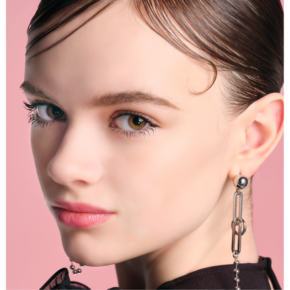 Love Liner 全睫毛面膜捲翹纖長超防水黑色睫毛膏