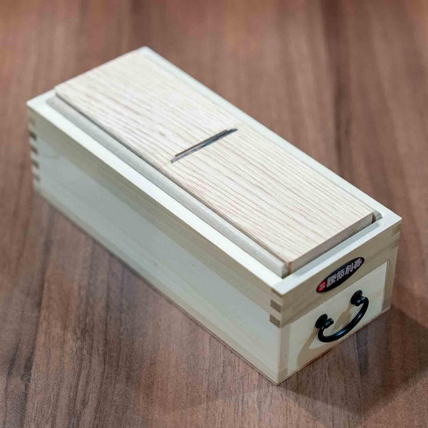 Katsuobako Ouza Katsuobushi 刮鬍盒 乾鰹魚刮鬍刀