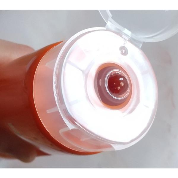 Skinvill 熱潔面凝膠保濕潔面乳 200g