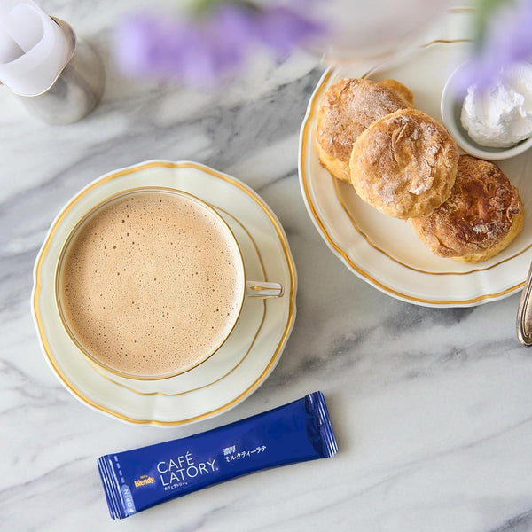 AGF Blendy Cafe Latory 濃鬱皇家奶茶咖啡拿鐵 16 支