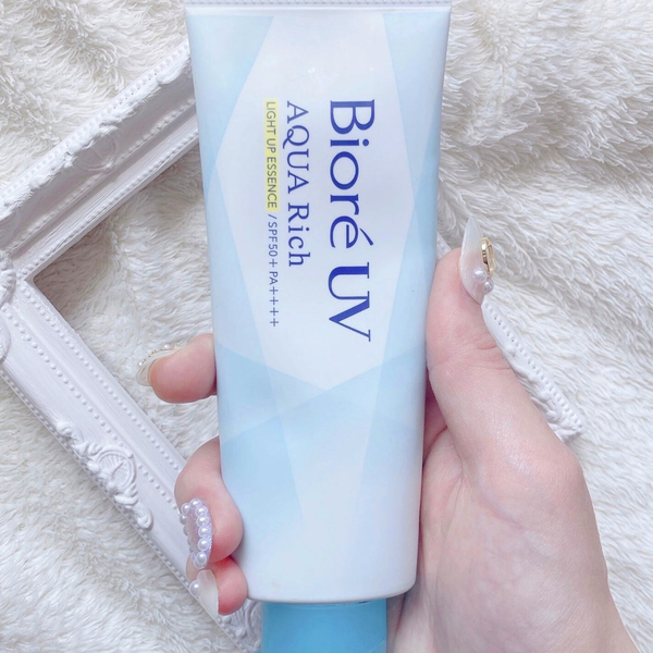 Bioré UV Aqua Rich Light Up 精華防曬霜 SPF50+ PA++++ 70g