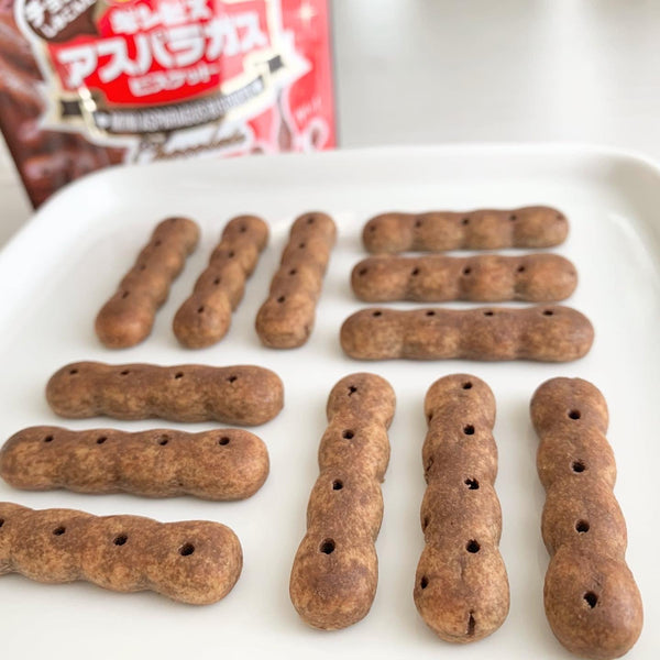 Ginbis 蘆筍巧克力浸泡迷你蘆筍形狀餅乾（6 包）