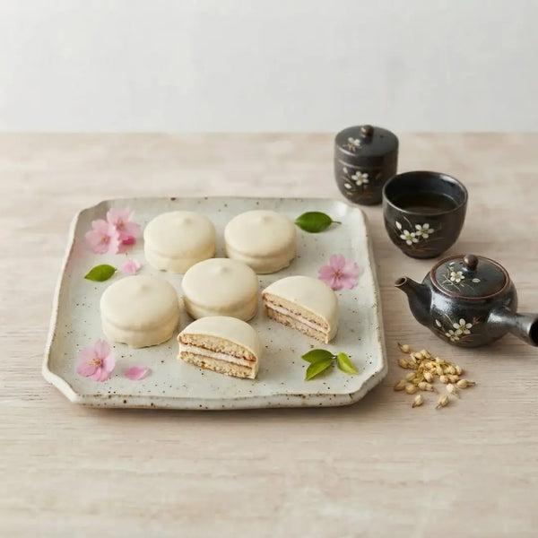 Hachimantai-Juhyo-Chocolate-Coated-Marshmallow-Cake-Matcha-Chocolate-3-2026-07-06T03:16:46.259Z.webp