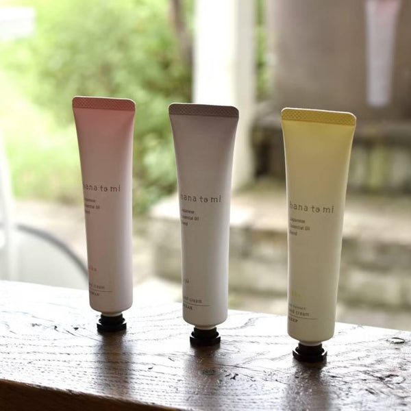 Hana To Mi 護手霜白卡甜花薰衣草 x 玫瑰 40 克