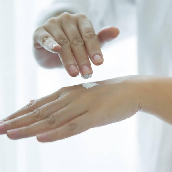 Hana To Mi 護手霜 Jiju 東方綠扁柏 x 橙花 40 克