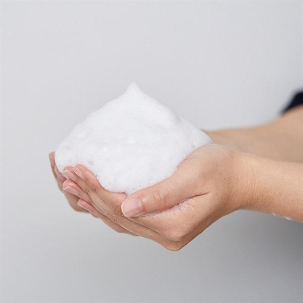 Inaho 溫和米糠潔面皂 60 克