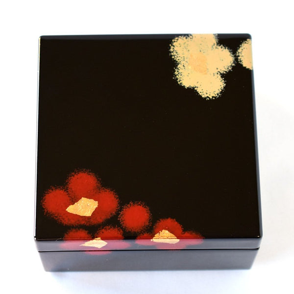 Isuke 小漆器首飾盒紅色和金色花朵圖案