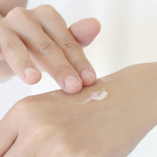 Kinuya 多用途精油保濕蠶絲膏 8.5g