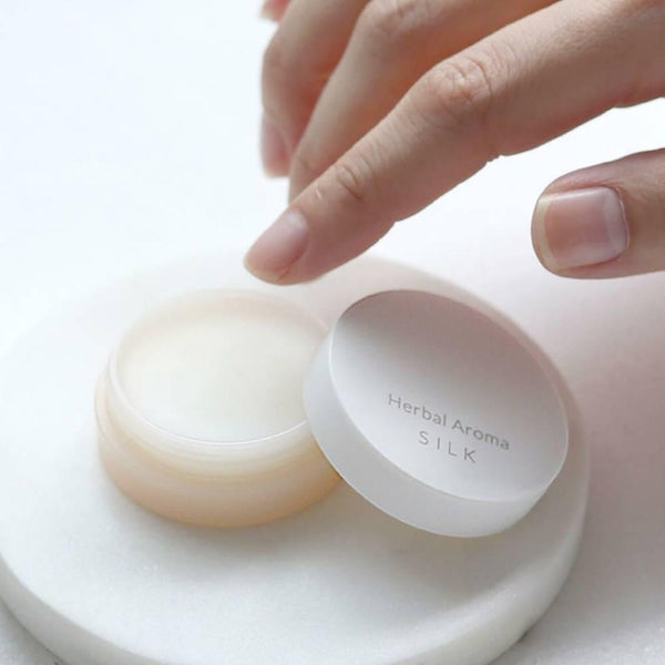 Kinuya 多用途精油保濕蠶絲膏 8.5g