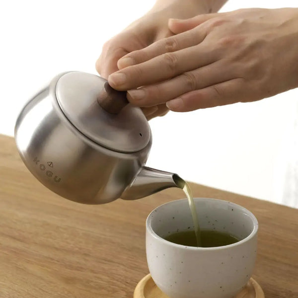 Kogu 傳統日式茶壺配胡桃木側柄 370ml