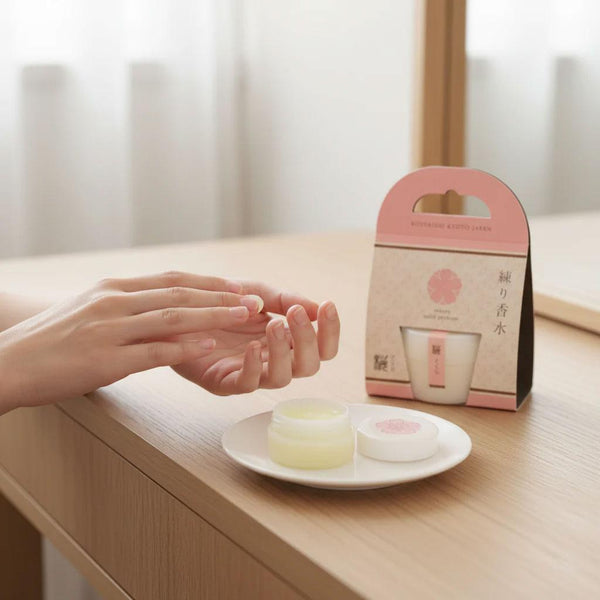 Kosaido 固體香膏櫻花櫻花香味 8g