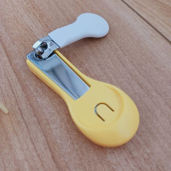 Pigeon 貝親 嬰幼兒安全指甲刀（9 個月以上）