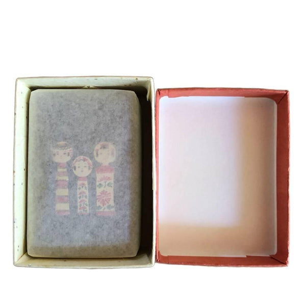 紅漆小盒 Kokeshi 木娃娃設計