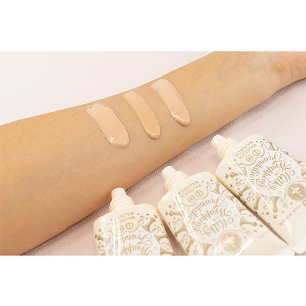 Majolica Majorca 乳白色包覆粉底 SPF30 30 克