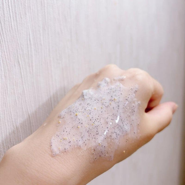 Suisai Beauty Clear 黑色磨砂洗面泥木炭毛孔潔面乳 130g