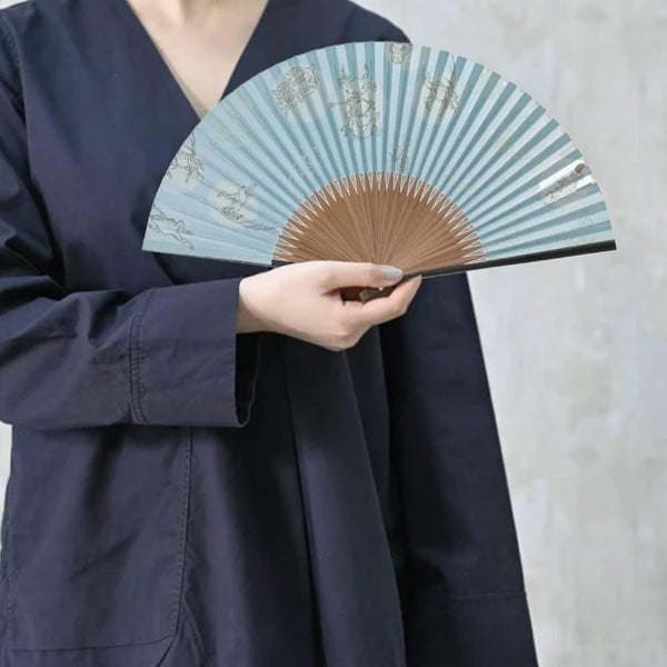 Yamani 青蛙和兔子設計藍色 Sensu 手持折疊風扇 21.5 厘米